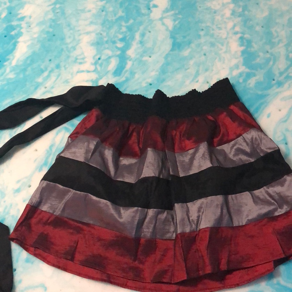 Bow tie high rise skirt
